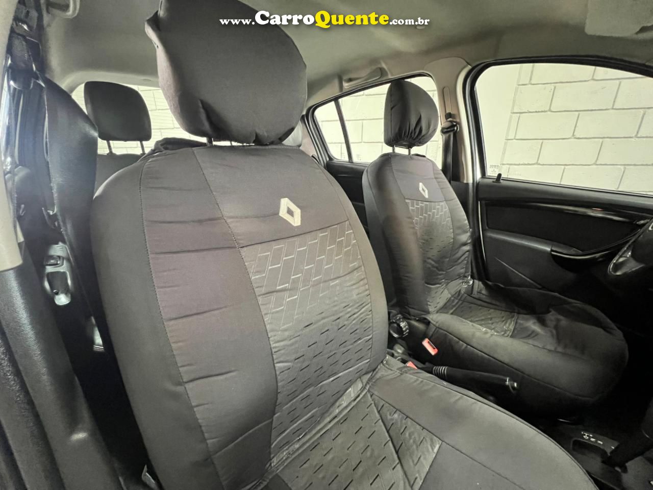 RENAULT   SANDERO STEPWAY HI-FLEX 1.6 16V 5P AUT.   PRATA 2013 1.6 GASOLINA - Loja