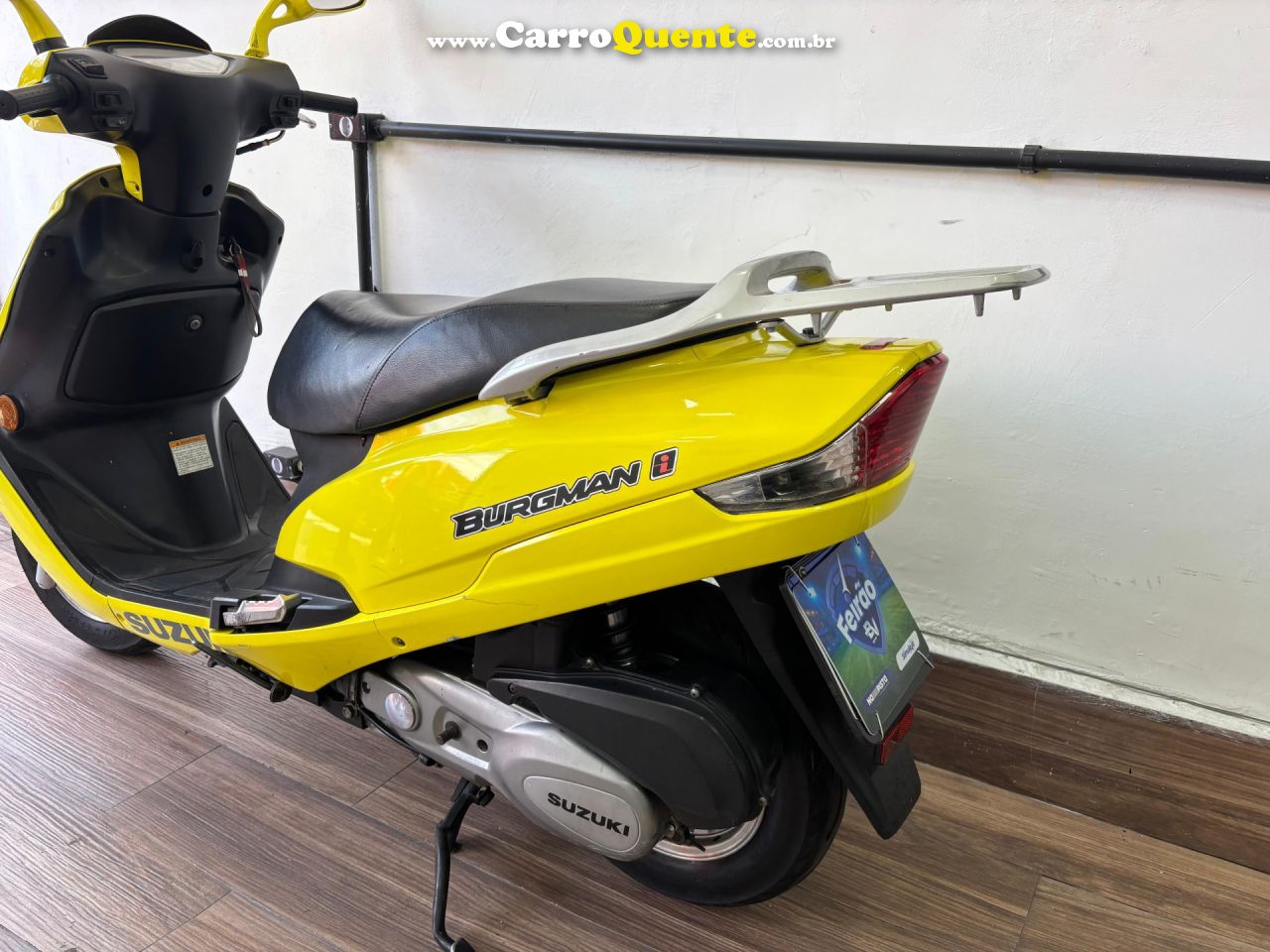 SUZUKI   BURGMAN I 125CC   AMARELO 2013 125 GASOLINA - Loja