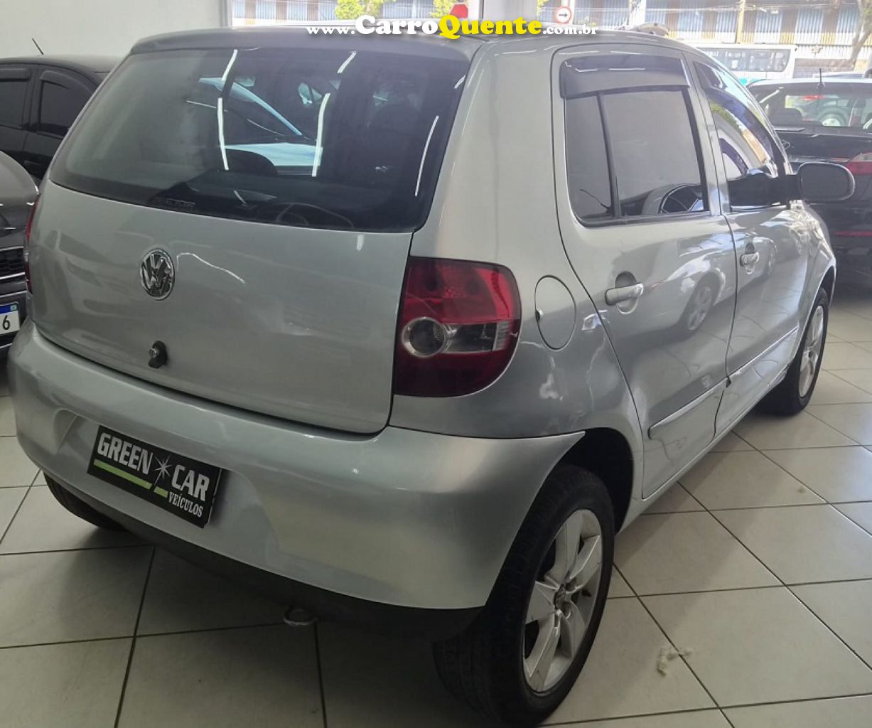 VOLKSWAGEN   FOX CITY 1.0 MI 1.0MI TOTAL FLEX 8V 5P   PRATA 2006 1.0 FLEX - Loja
