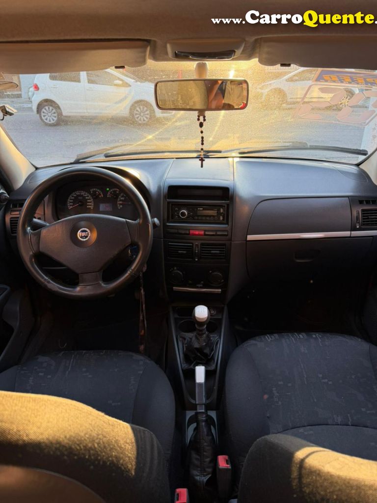 FIAT   PALIO ELX 1.3 MPI FLEX 8V 4P   VERMELHO 2005 1.3 FLEX - Loja