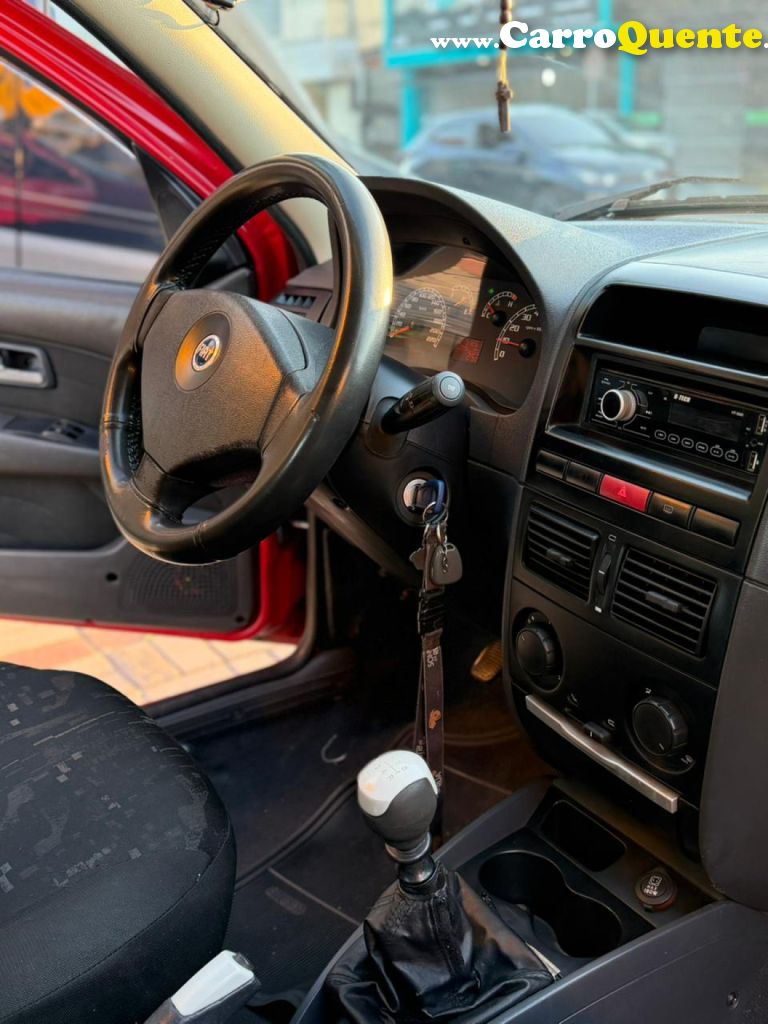 FIAT   PALIO ELX 1.3 MPI FLEX 8V 4P   VERMELHO 2005 1.3 FLEX - Loja