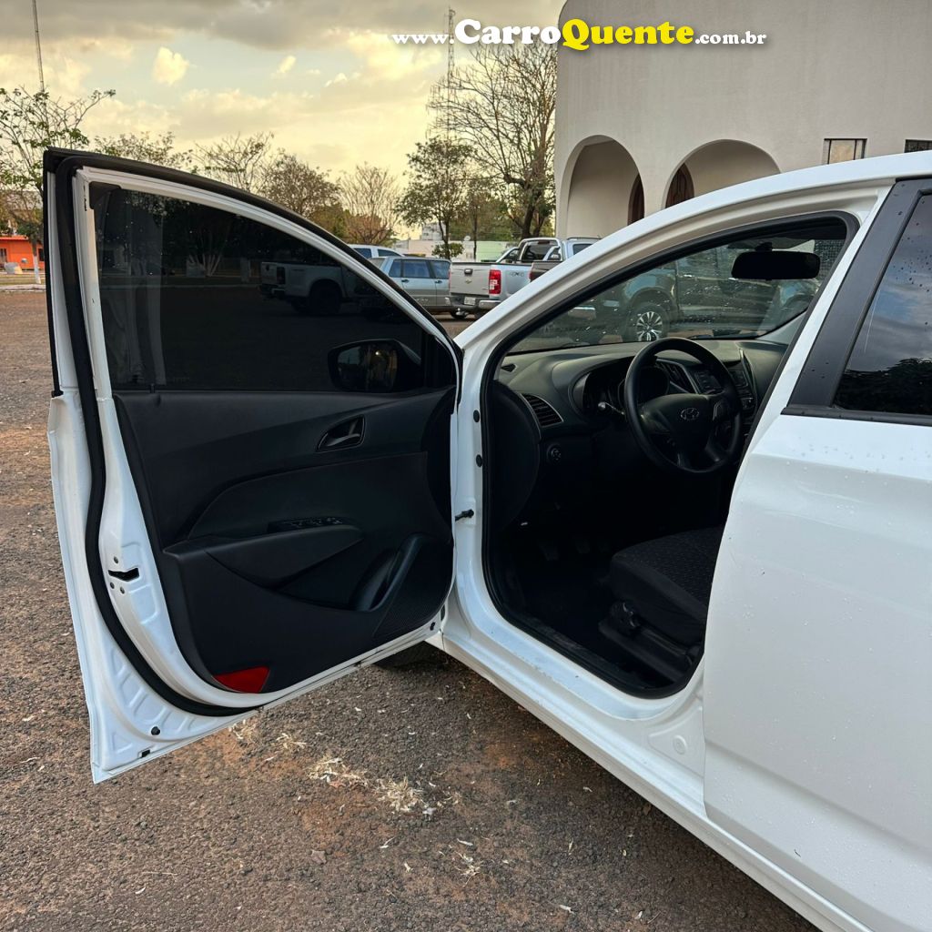 HYUNDAI   HB20 COMF.C.PLUSC.STYLE 1.0 FLEX 12V   BRANCO 2016 1.0 FLEX - Loja