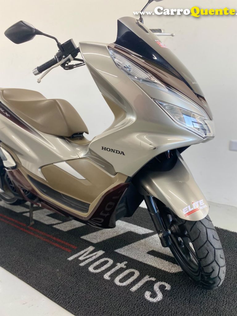 HONDA   PCX 150DLX   PRATA 2022 150 GASOLINA - Loja