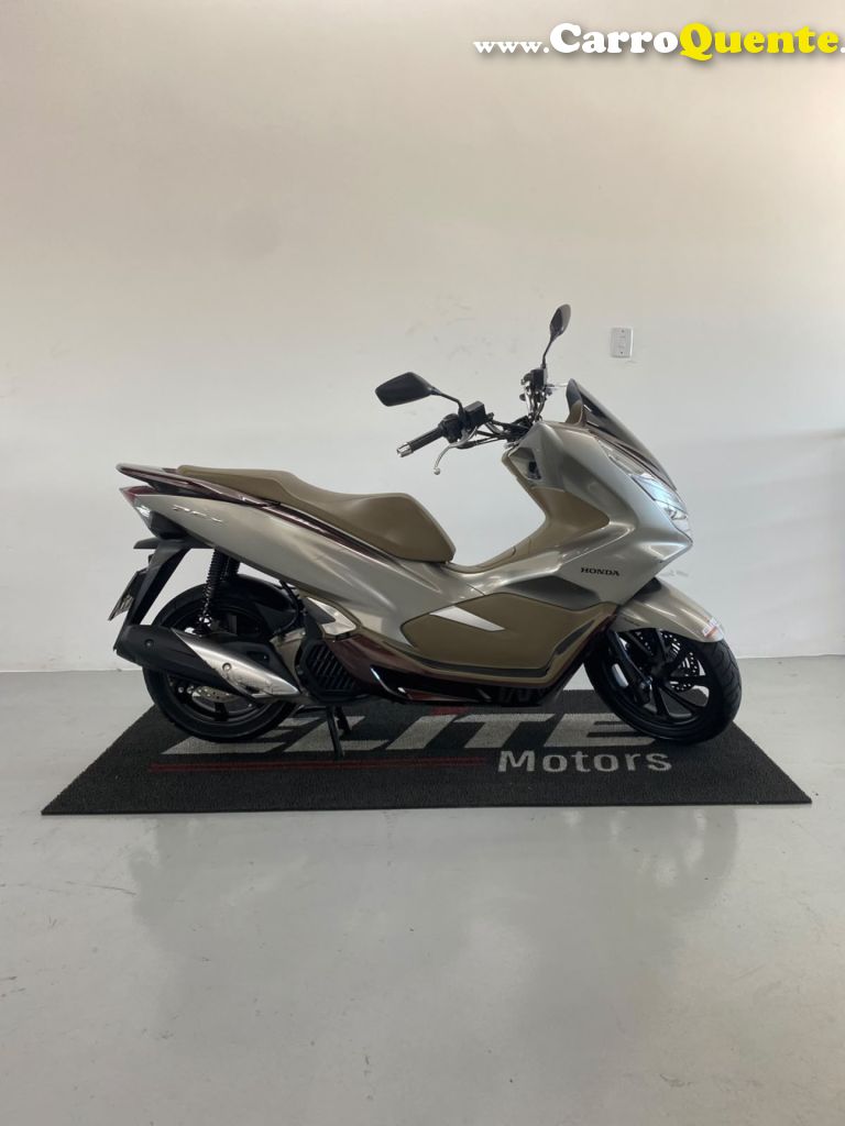 HONDA   PCX 150DLX   PRATA 2022 150 GASOLINA - Loja
