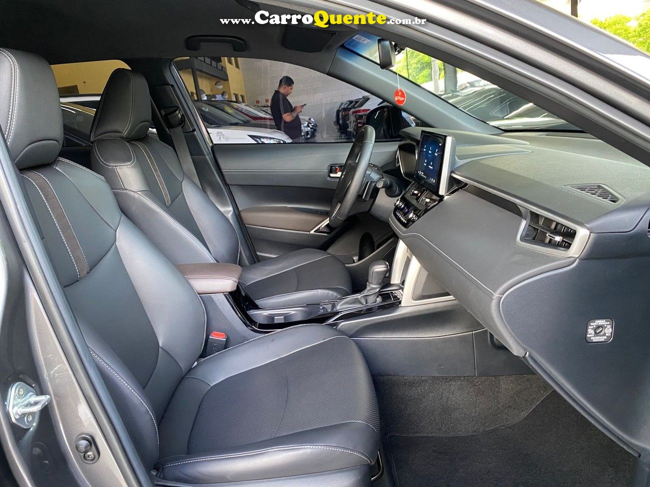 TOYOTA COROLLA CROSS 2.0 VVT-IE XRE DIRECT SHIFT 2025 - Loja