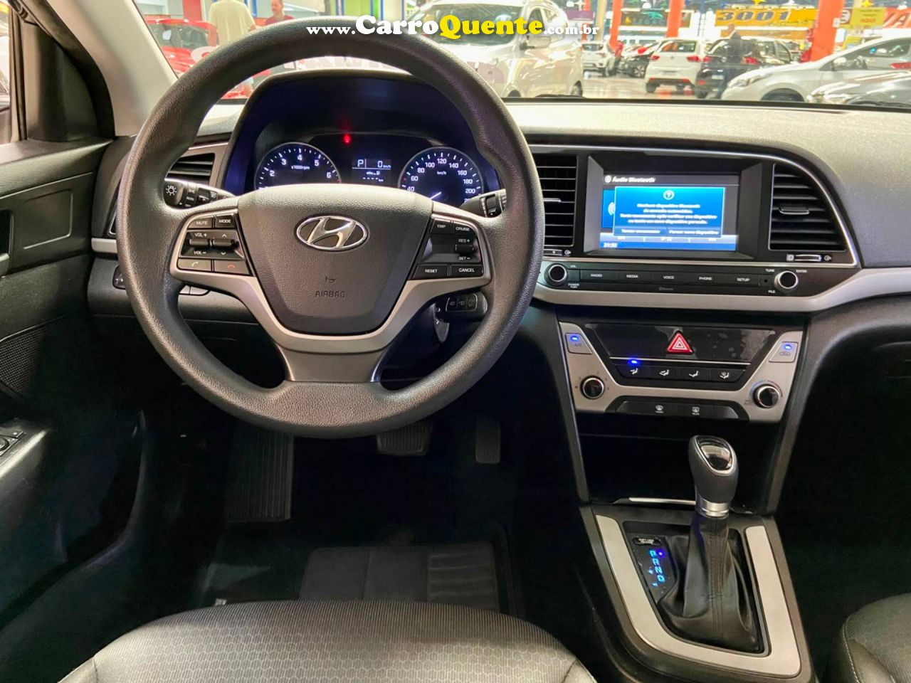 HYUNDAI ELANTRA 2.0 16V 2018 - Loja