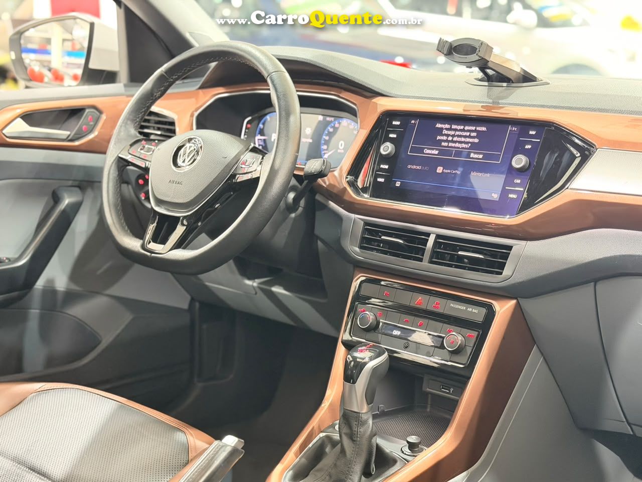 VOLKSWAGEN T-CROSS 1.0 200 TSI TOTAL COMFORTLINE 2020 - Loja
