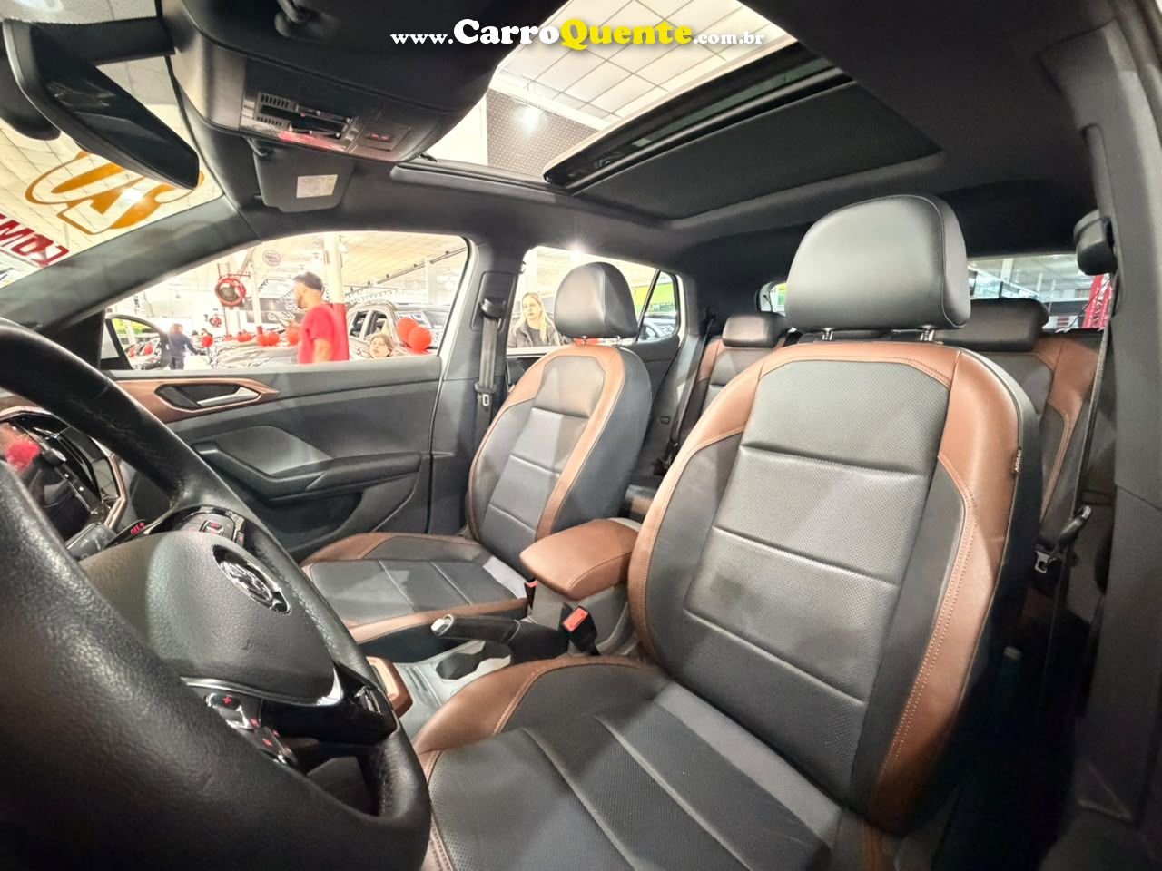 VOLKSWAGEN T-CROSS 1.0 200 TSI TOTAL COMFORTLINE 2020 - Loja