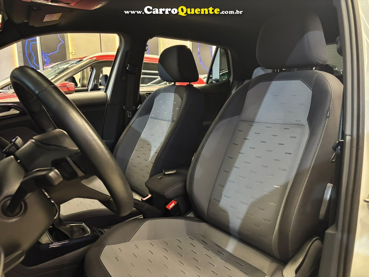 VOLKSWAGEN T-CROSS 1.0 200 TSI TOTAL COMFORTLINE 2022 - Loja