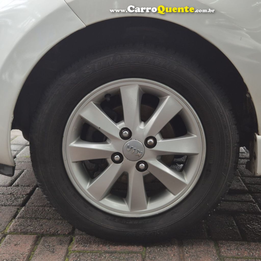 KIA   PICANTO EX 1.11.0 1.0 FLEX MEC.   BRANCO 2012 1.0 FLEX - Loja