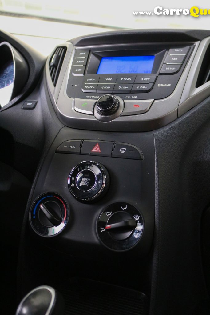 HYUNDAI   HB20S C.STYLEC.PLUS1.6 FLEX 16V AUT. 4P   CINZA 2015 1.6 FLEX - Loja