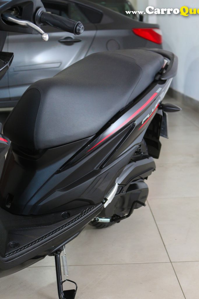 YAMAHA    FLUO 125   PRETO 2026 125 GASOLINA - Loja