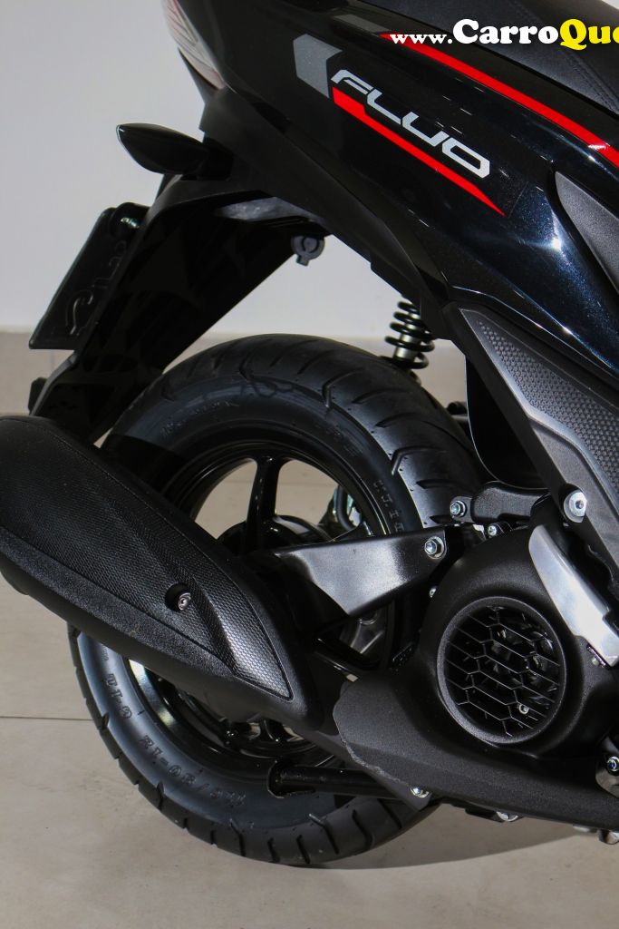 YAMAHA    FLUO 125   PRETO 2026 125 GASOLINA - Loja