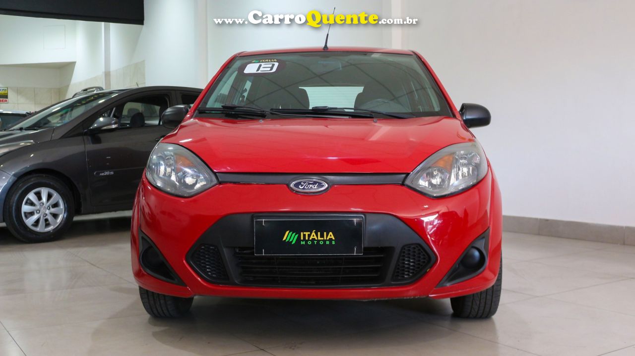 FORD   FIESTA 1.0 8V FLEXCLASS 1.0 8V FLEX 5P   VERMELHO 2013 1.0 FLEX - Loja
