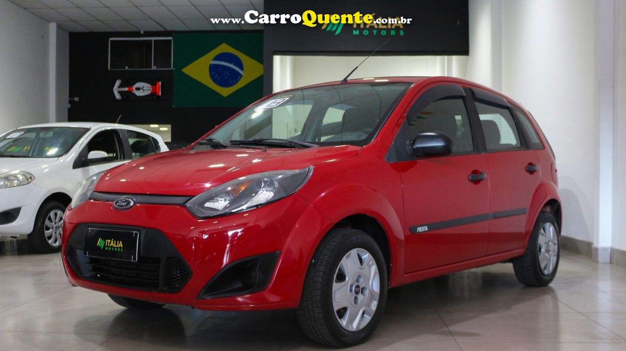 FORD   FIESTA 1.0 8V FLEXCLASS 1.0 8V FLEX 5P   VERMELHO 2013 1.0 FLEX - Loja