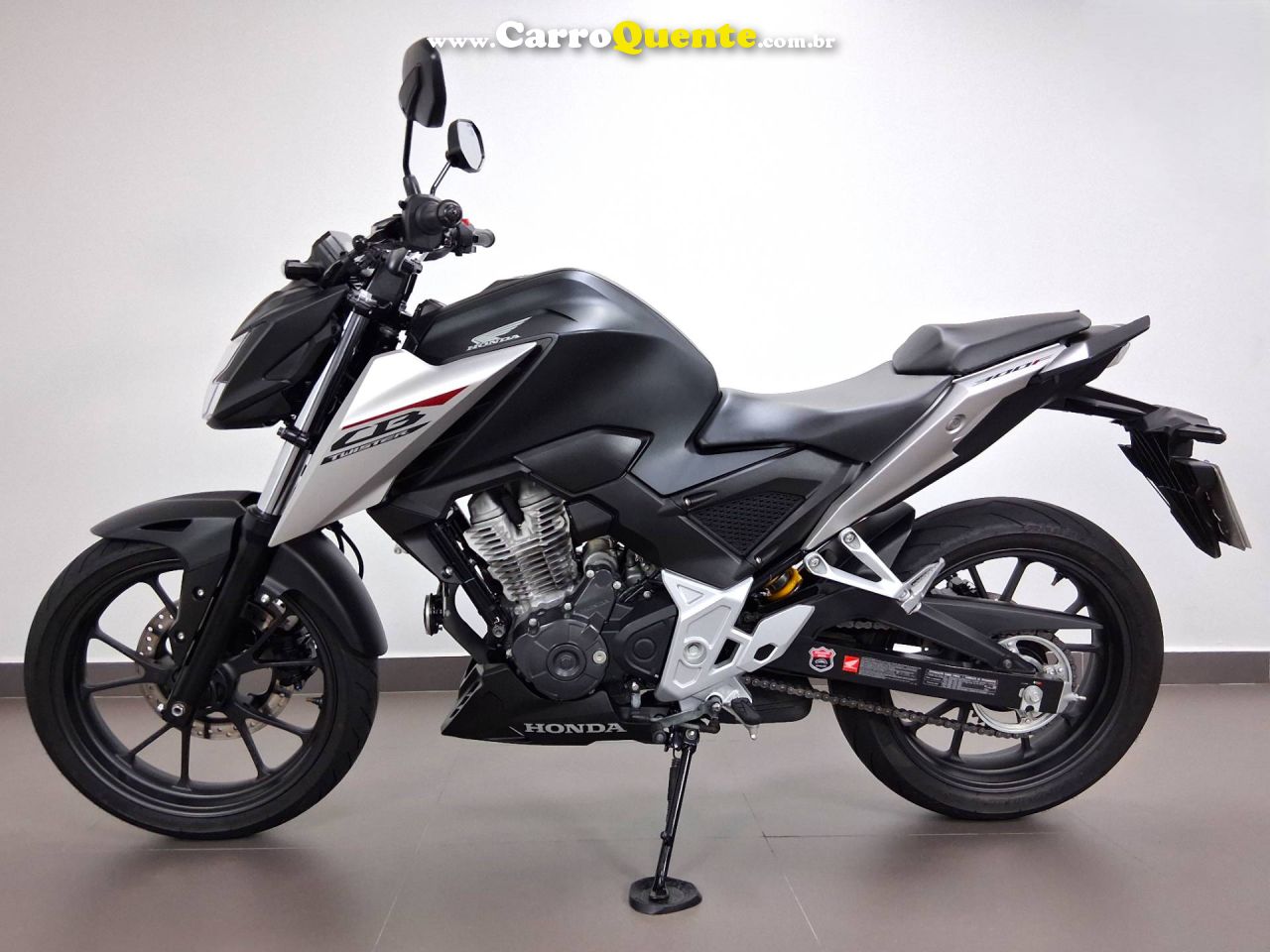 HONDA CB 300F TWISTER CBS 2026 - Loja