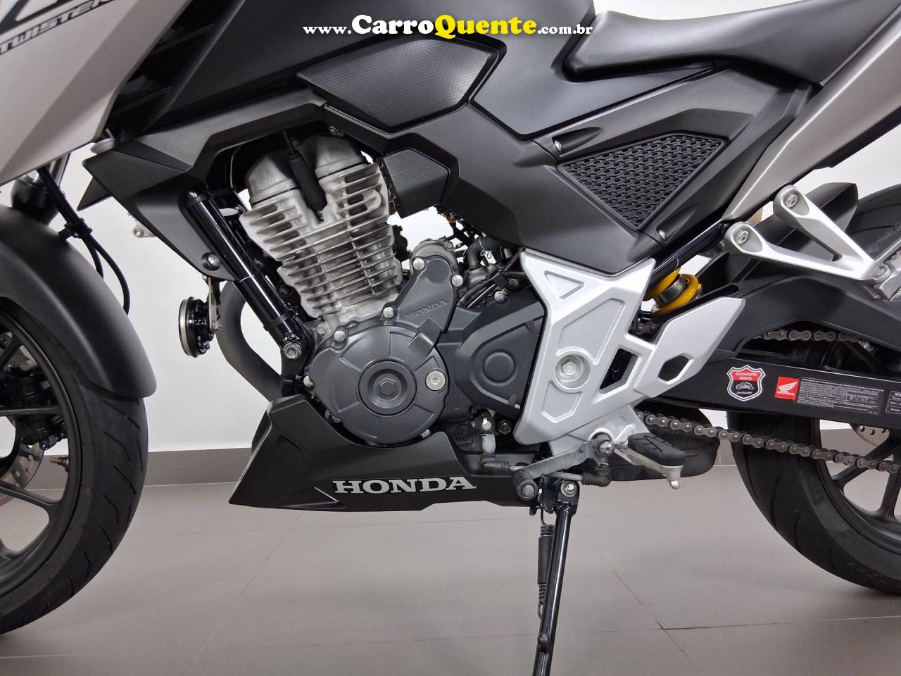 HONDA CB 300F TWISTER CBS 2026 - Loja