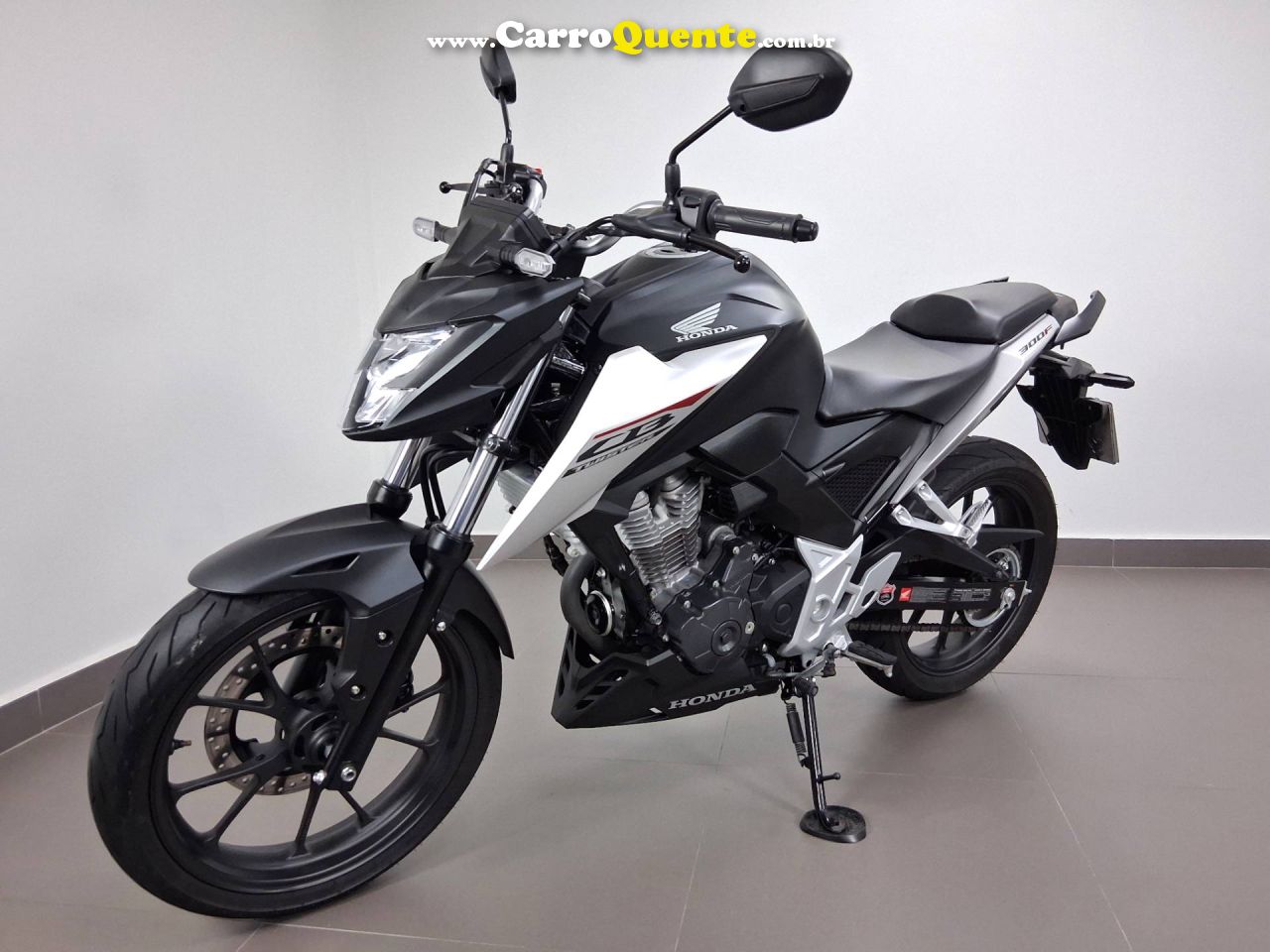 HONDA CB 300F TWISTER CBS 2026 - Loja