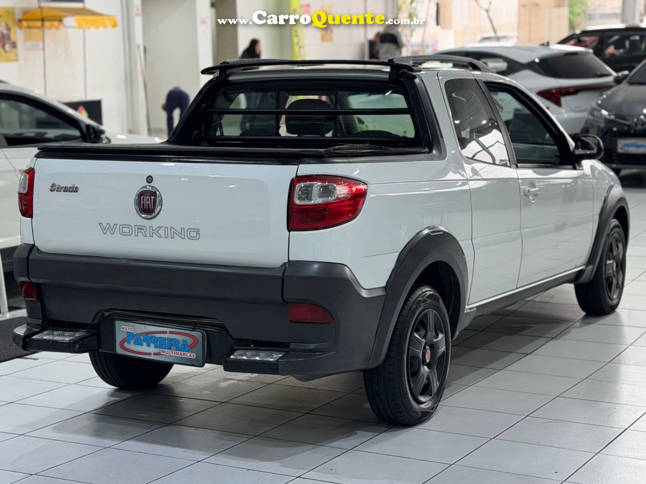FIAT STRADA 1.4 MPI HARD WORKING CD 8V 2017 - Loja