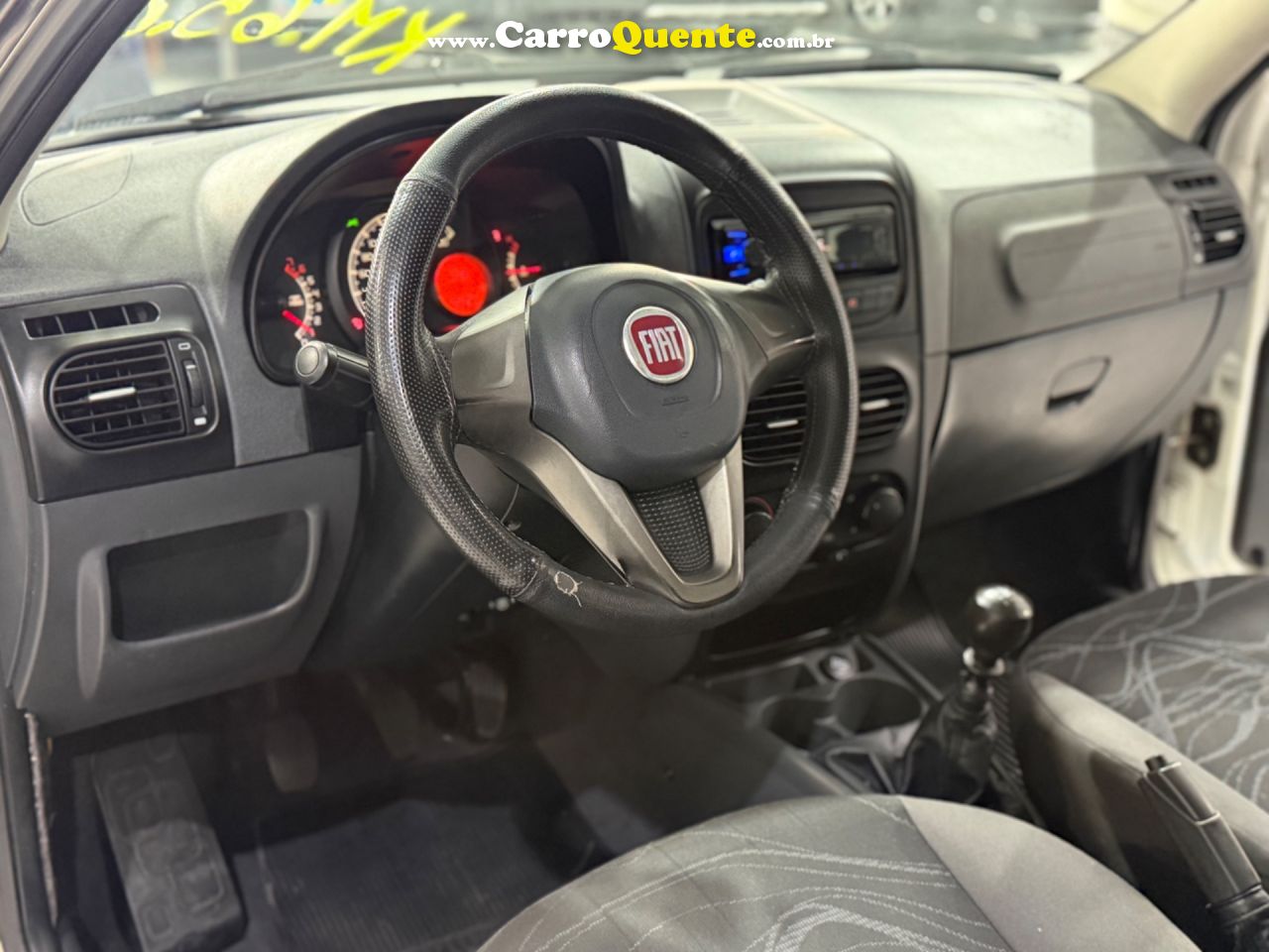 FIAT STRADA 1.4 MPI HARD WORKING CD 8V 2017 - Loja