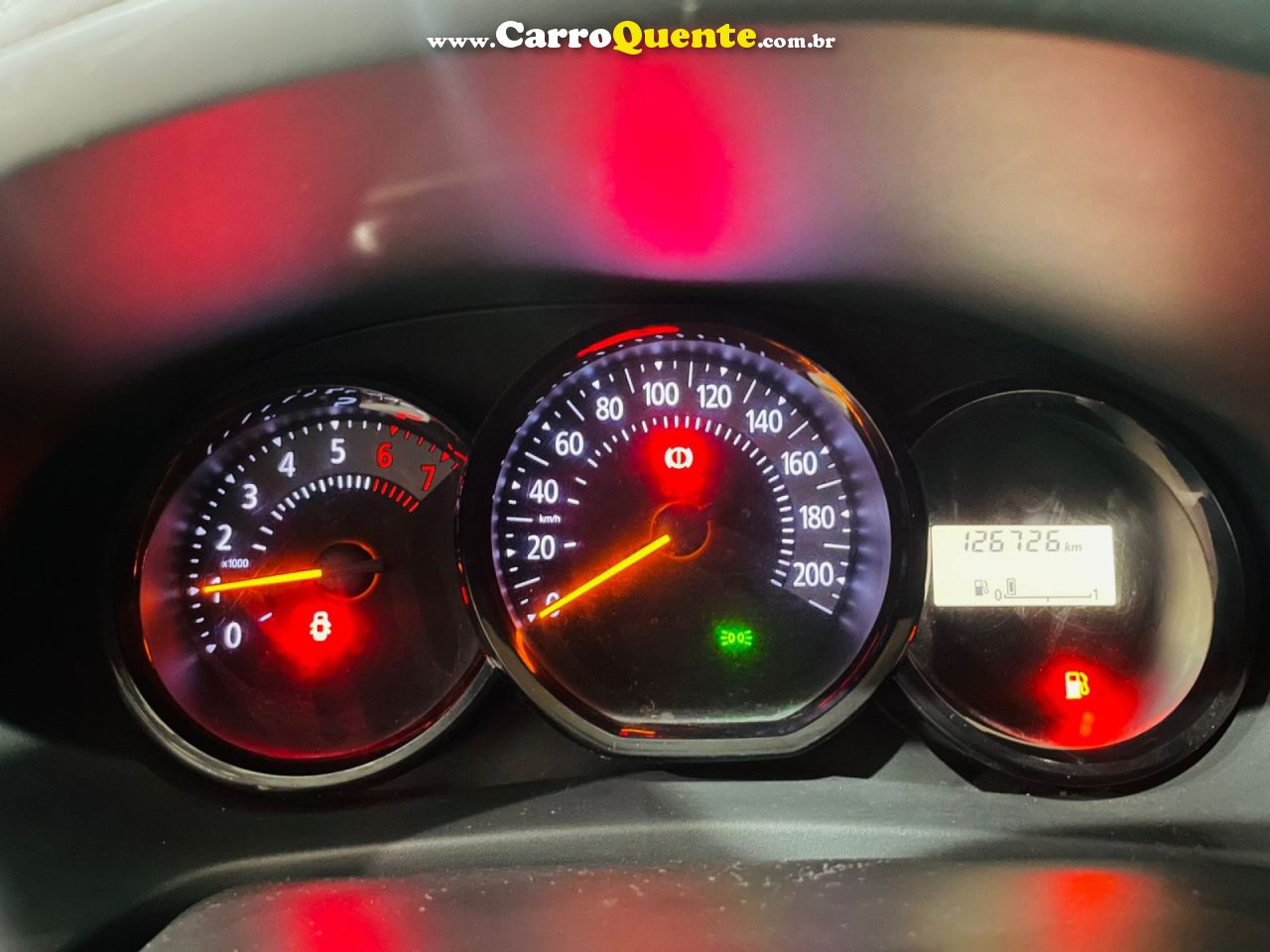 RENAULT   SANDERO AUTHENTIQUE FLEX 1.0 12V 5P   PRATA 2018 1.0 FLEX - Loja