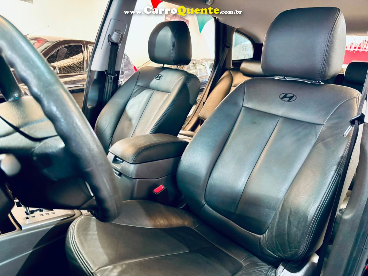 HYUNDAI   SANTA FE GLS 3.5 V6 4X4 TIPTRONIC   PRETO 2012 3.5 GASOLINA - Loja