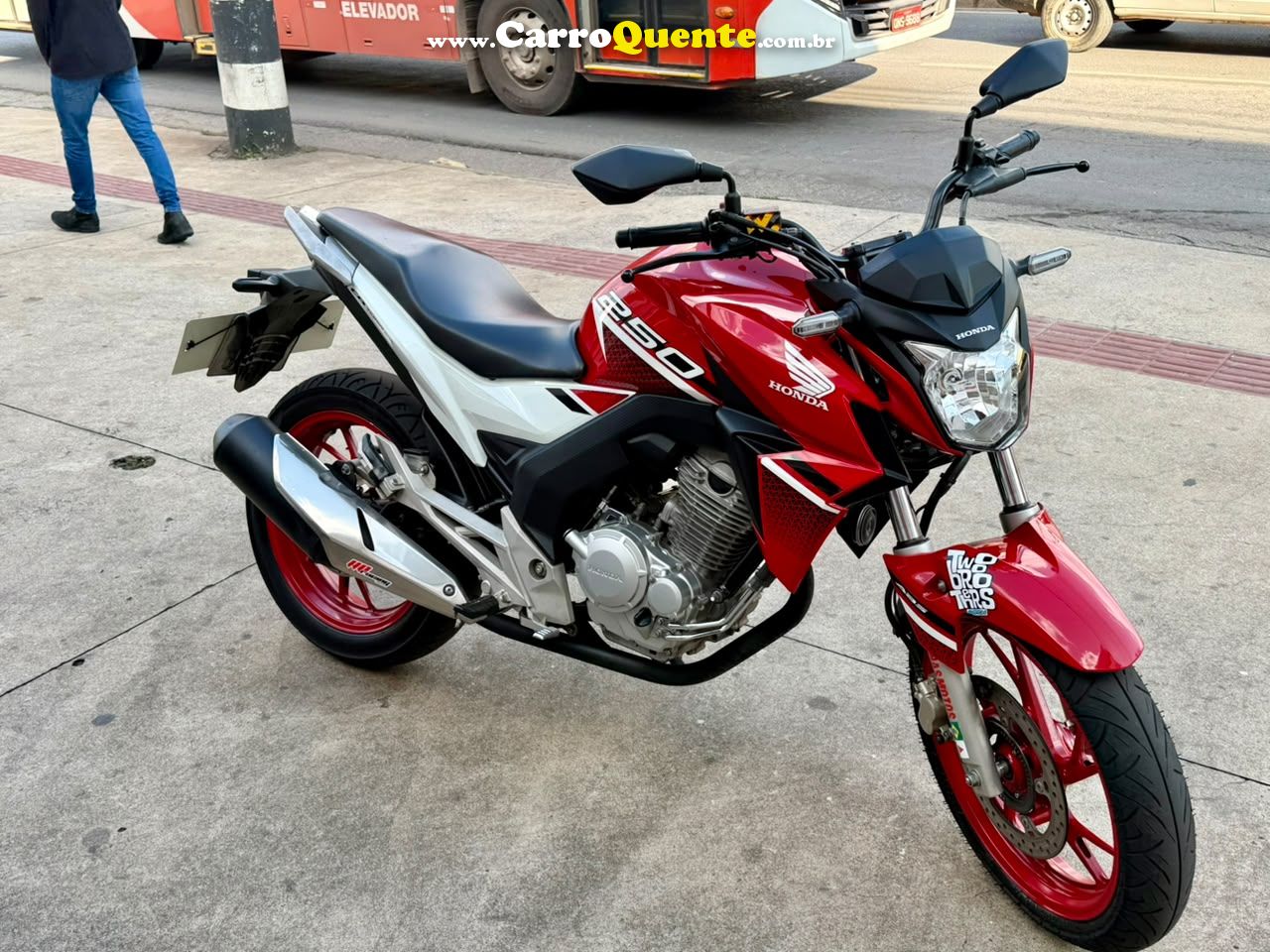 HONDA CB 250F TWISTER ABS 2022 - Loja