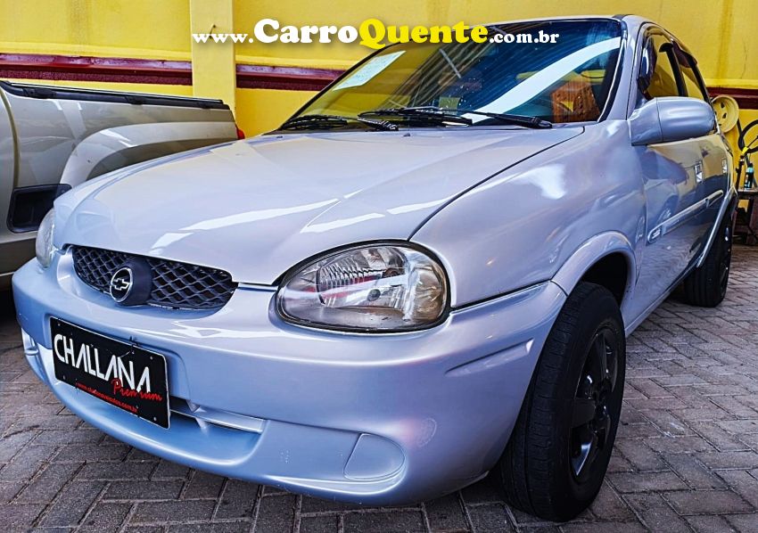 Chevrolet CORSA 1.0 MPFI MILENIUM II SEDAN 8V GASOLINA 4P MANUAL - Loja