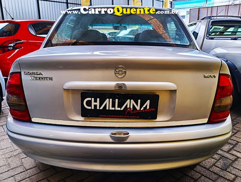 Chevrolet CORSA 1.0 MPFI MILENIUM II SEDAN 8V GASOLINA 4P MANUAL - Loja