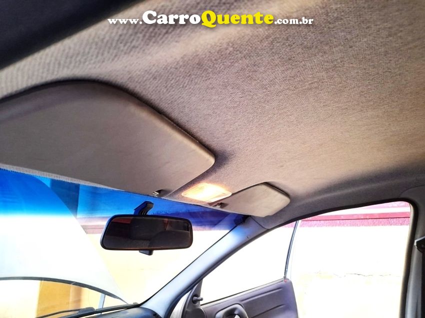 Chevrolet CORSA 1.0 MPFI MILENIUM II SEDAN 8V GASOLINA 4P MANUAL - Loja