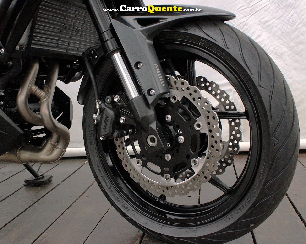 KAWASAKI VERSYS 650 ABS 2026 - Loja