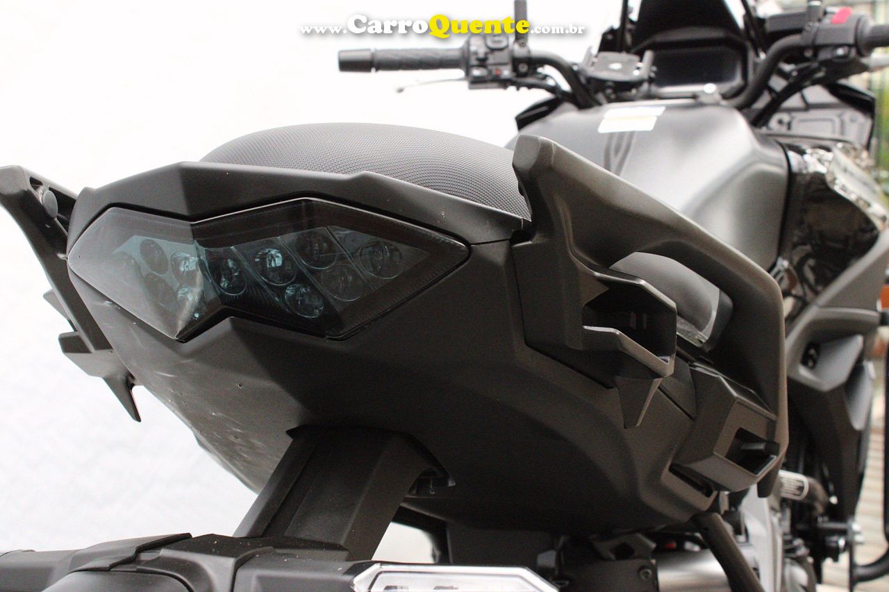 KAWASAKI VERSYS 650 ABS 2026 - Loja