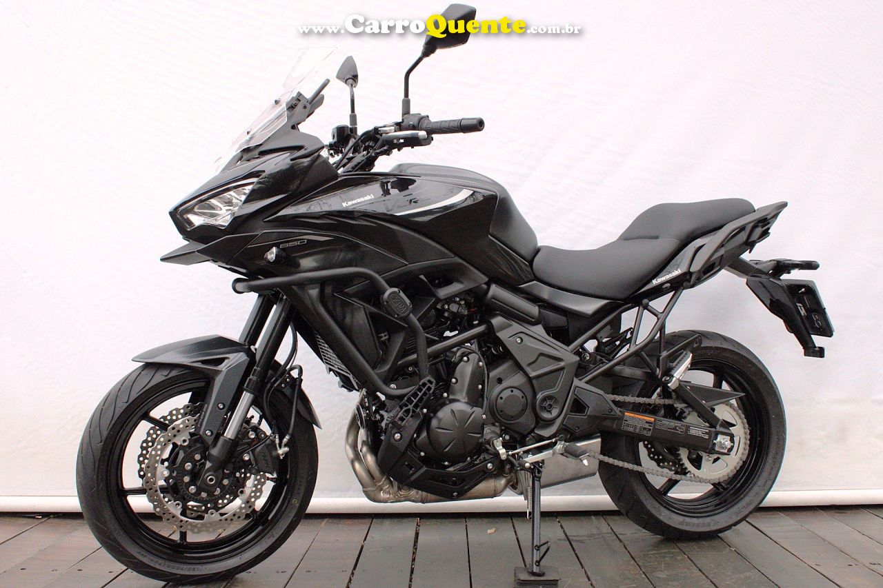 KAWASAKI VERSYS 650 ABS 2026 - Loja