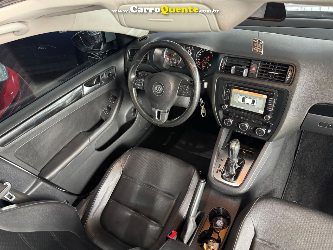 VOLKSWAGEN JETTA 2.0 COMFORTLINE 120CV 2014 - Loja