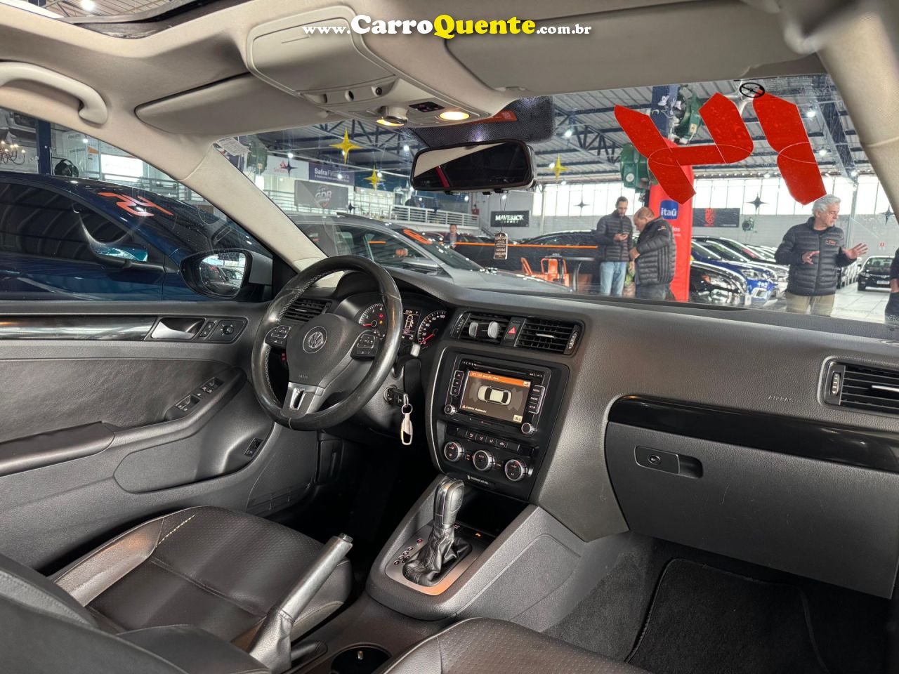 VOLKSWAGEN JETTA 2.0 COMFORTLINE 120CV 2014 - Loja