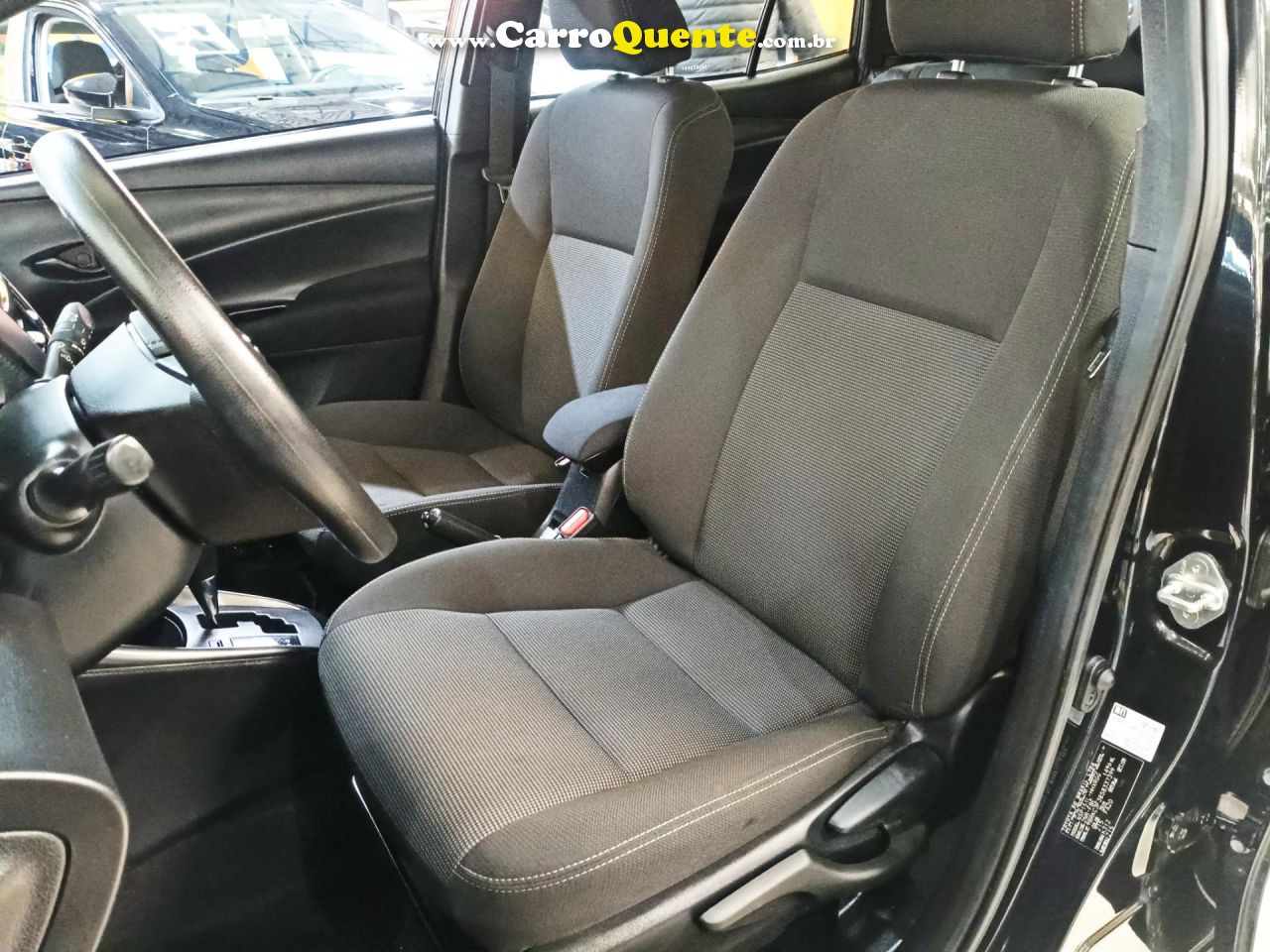 TOYOTA YARIS 1.5 XL 2025 - Loja