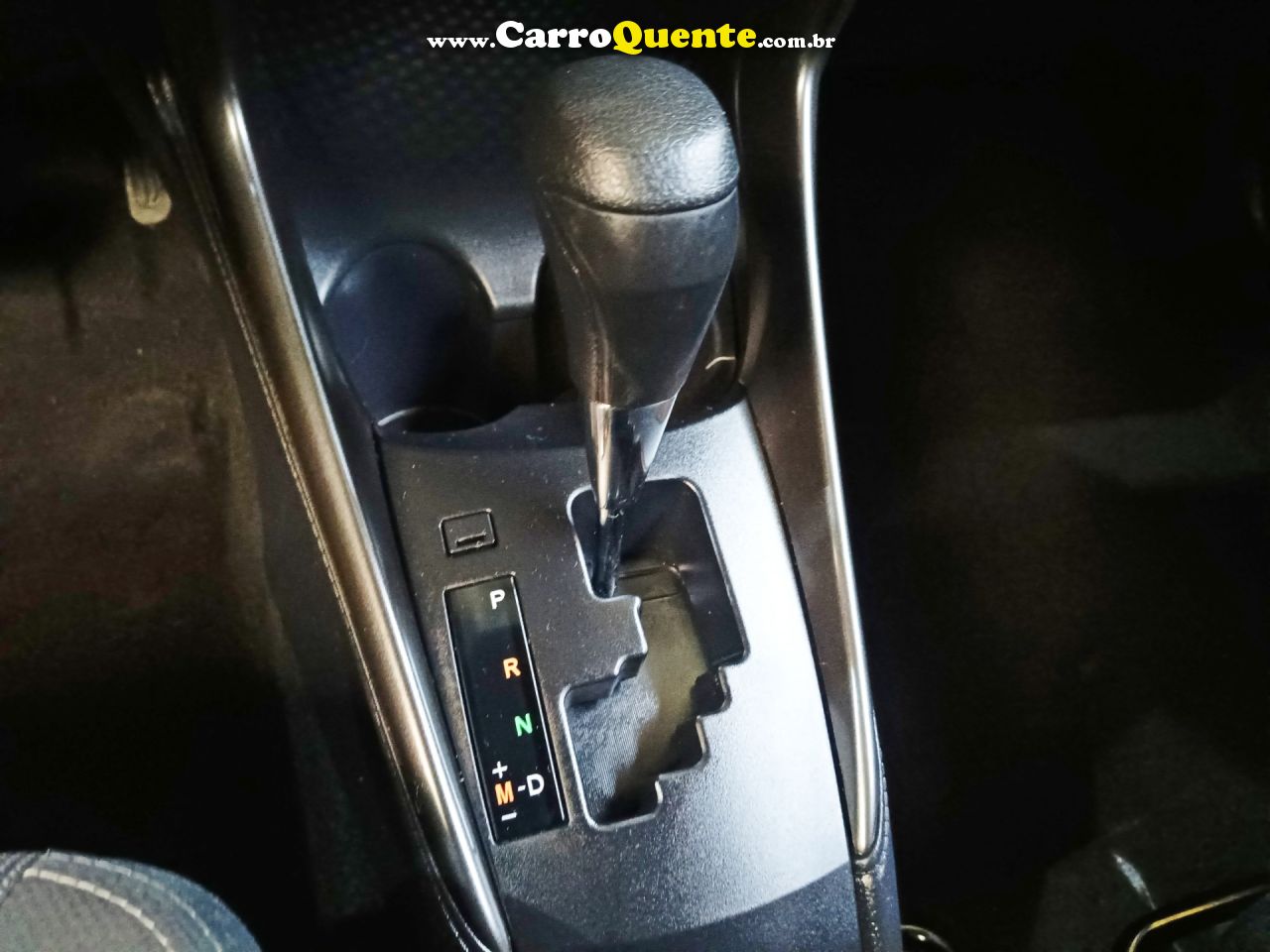 TOYOTA YARIS 1.5 XL 2025 - Loja