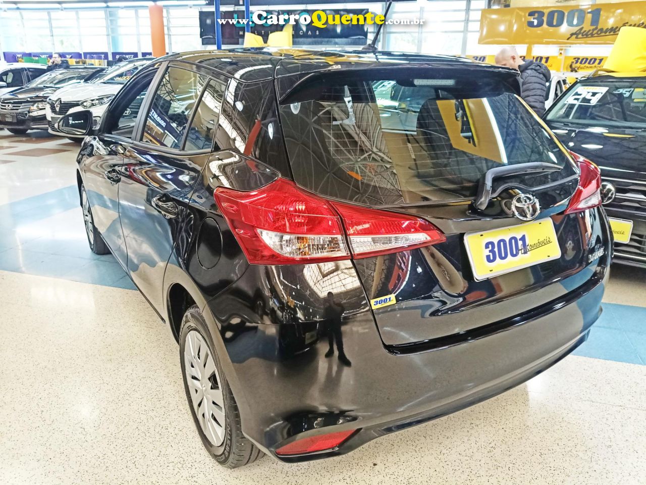 TOYOTA YARIS 1.5 XL 2025 - Loja