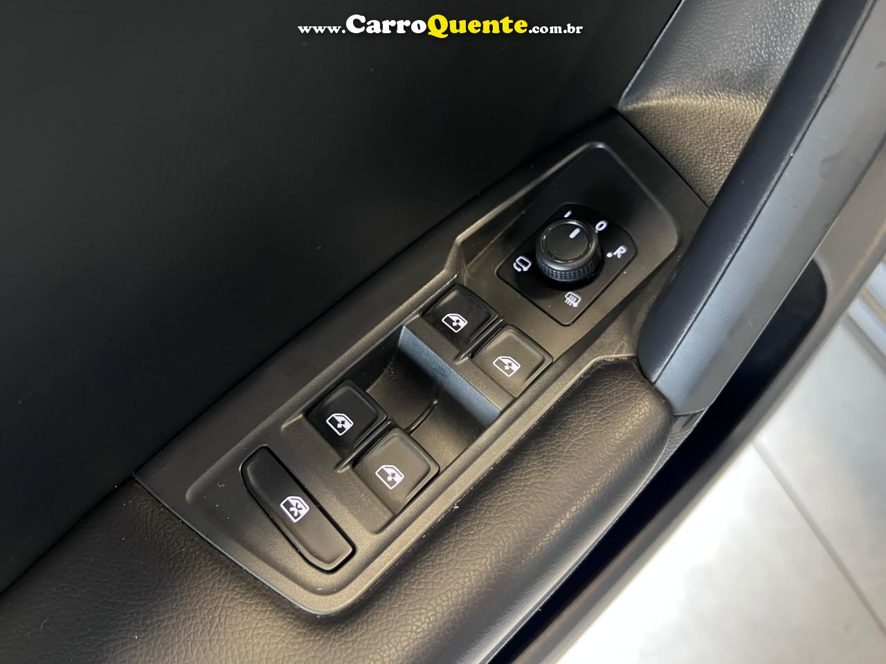 VOLKSWAGEN TIGUAN 1.4 250 TSI TOTAL ALLSPACE 2018 - Loja