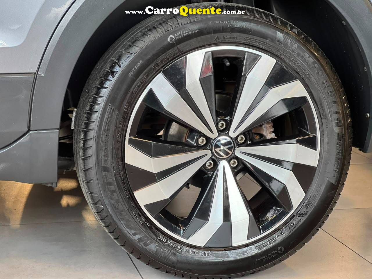 VOLKSWAGEN T-CROSS 1.4 250 TSI TOTAL HIGHLINE 2022 - Loja