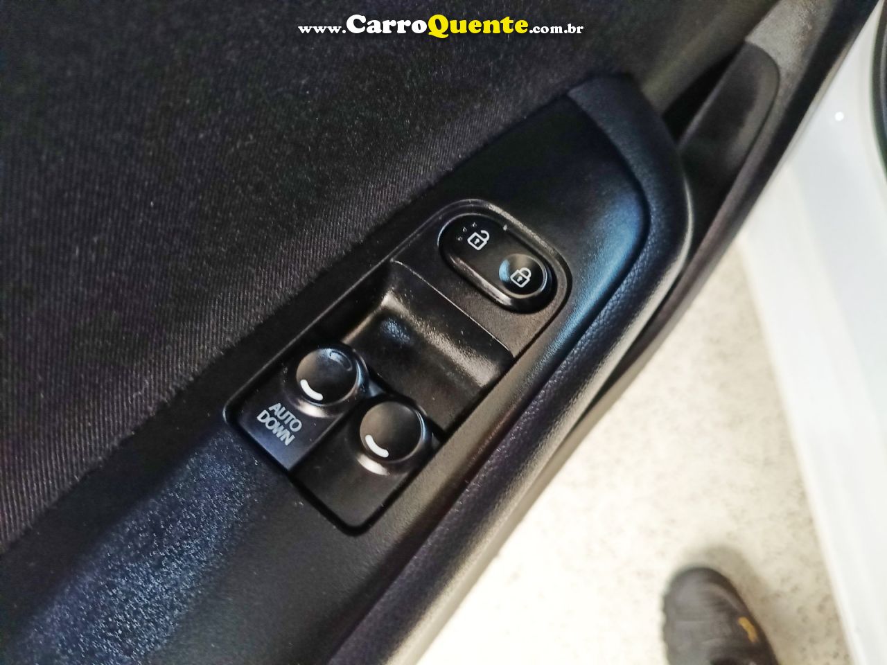 HYUNDAI HB20 1.0 UNIQUE 12V 2019 - Loja
