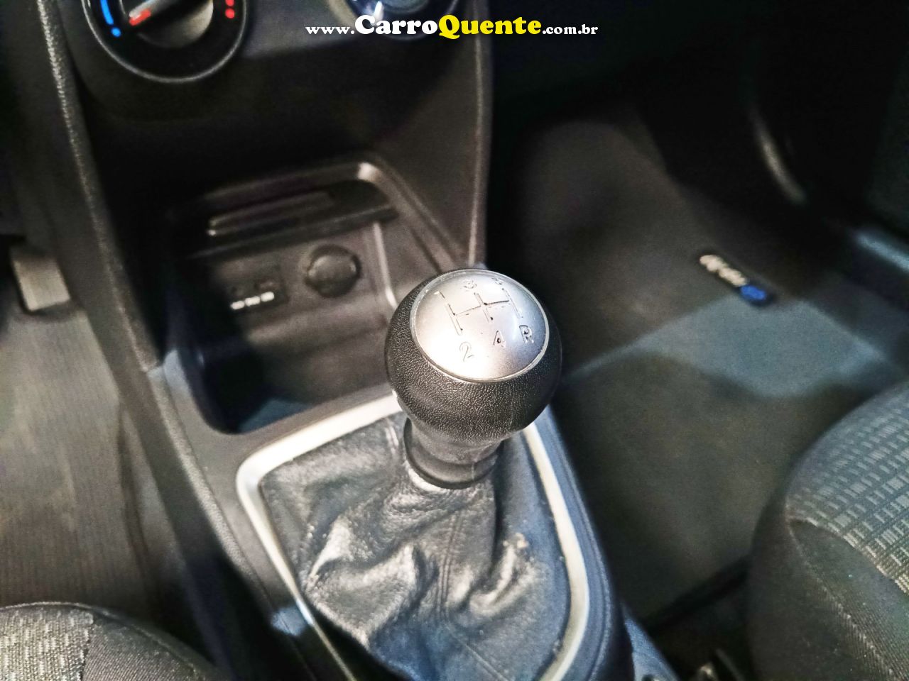 HYUNDAI HB20 1.0 UNIQUE 12V 2019 - Loja