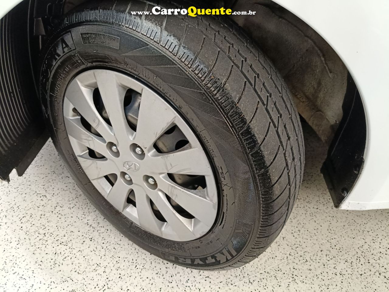 HYUNDAI HB20 1.0 UNIQUE 12V 2019 - Loja
