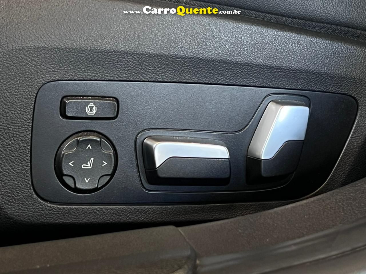 BMW 320i 2.0 16V TURBO SPORT 2020 - Loja