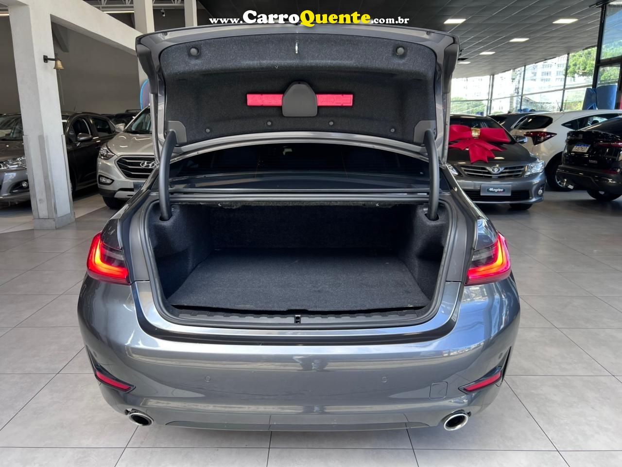BMW 320i 2.0 16V TURBO SPORT 2020 - Loja