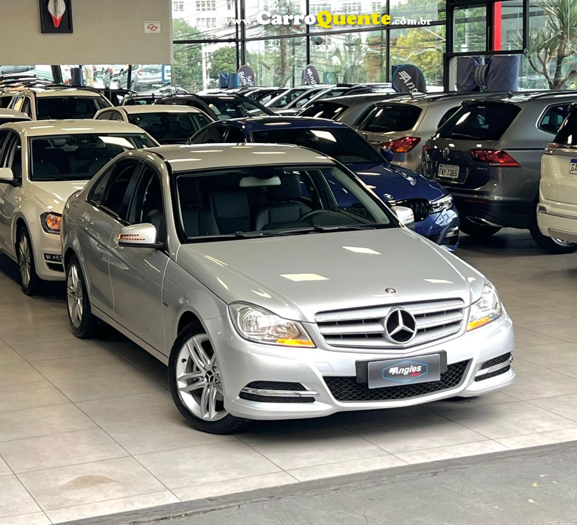 MERCEDES-B 2012 - Loja