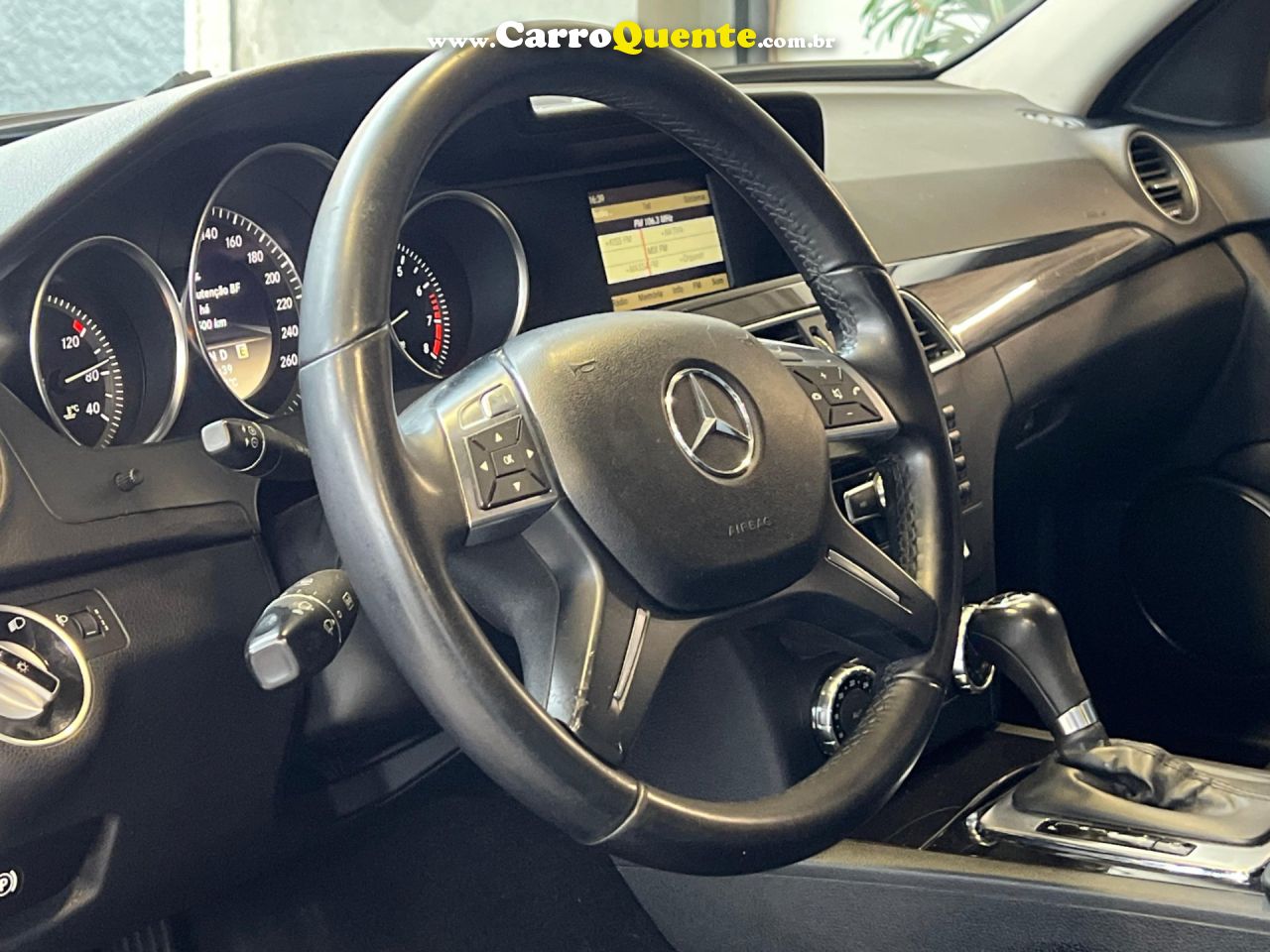 MERCEDES-B 2012 - Loja