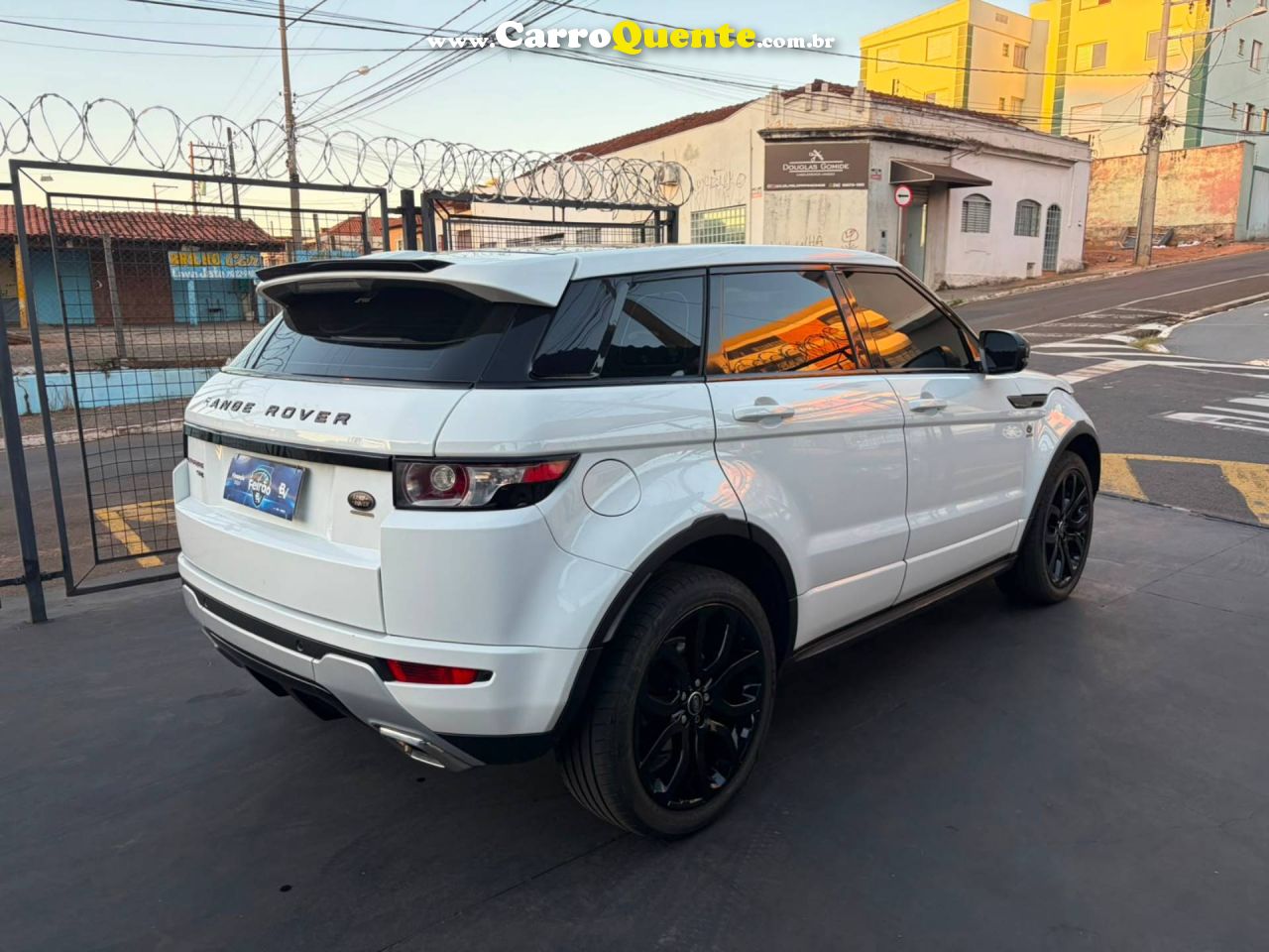 LAND ROVER RANGE ROVER EVOQUE 2.0 DYNAMIC 4WD 16V 2013 - Loja