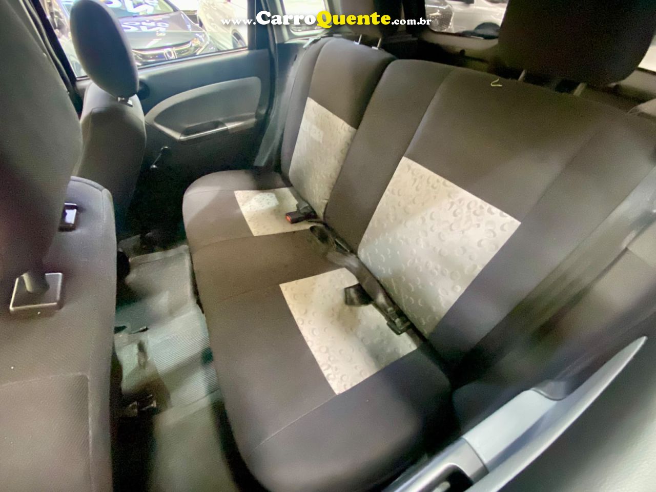 FORD FIESTA 1.0 MPI HATCH 8V 2009 - Loja