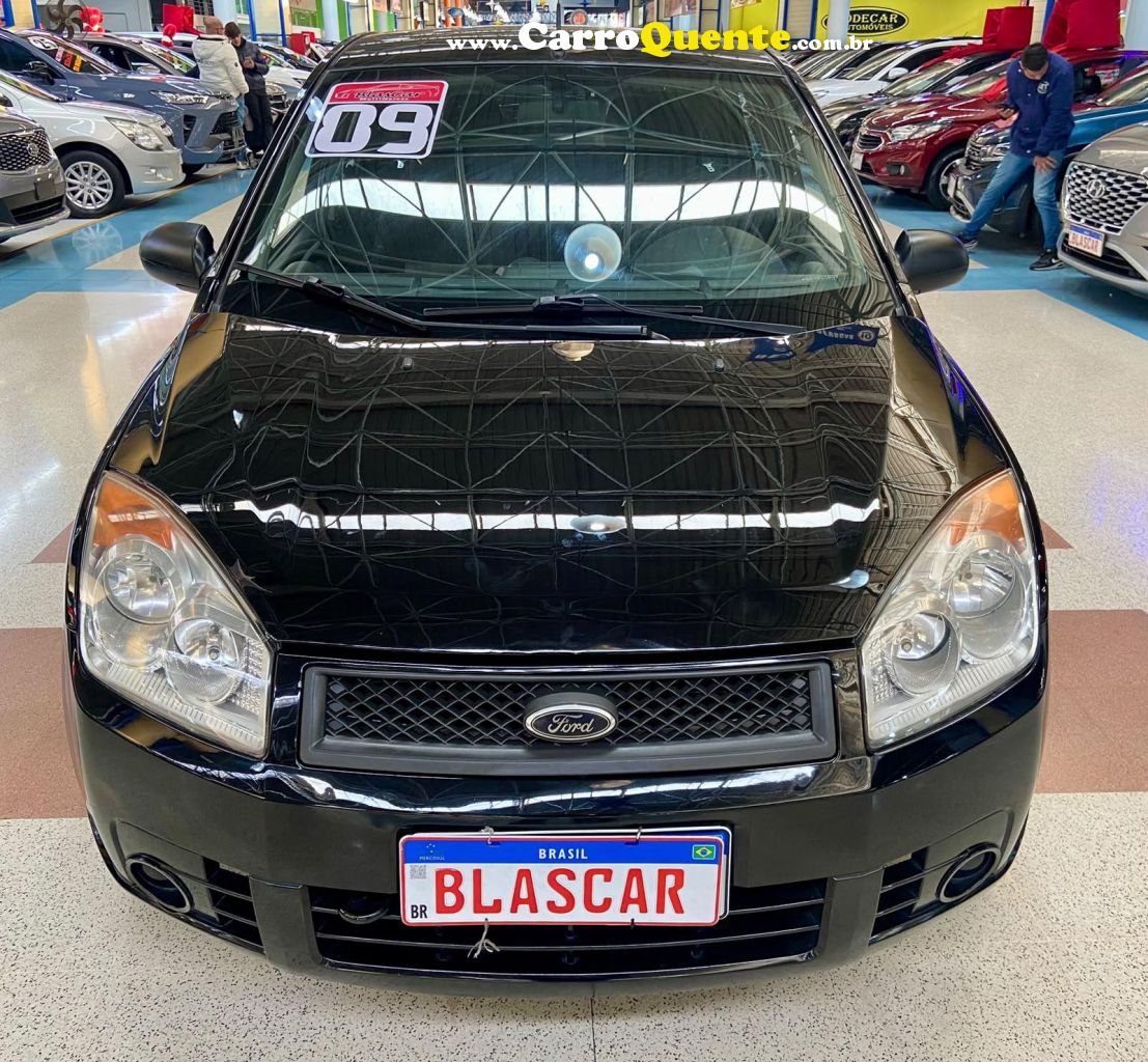 FORD FIESTA 1.0 MPI HATCH 8V 2009 - Loja